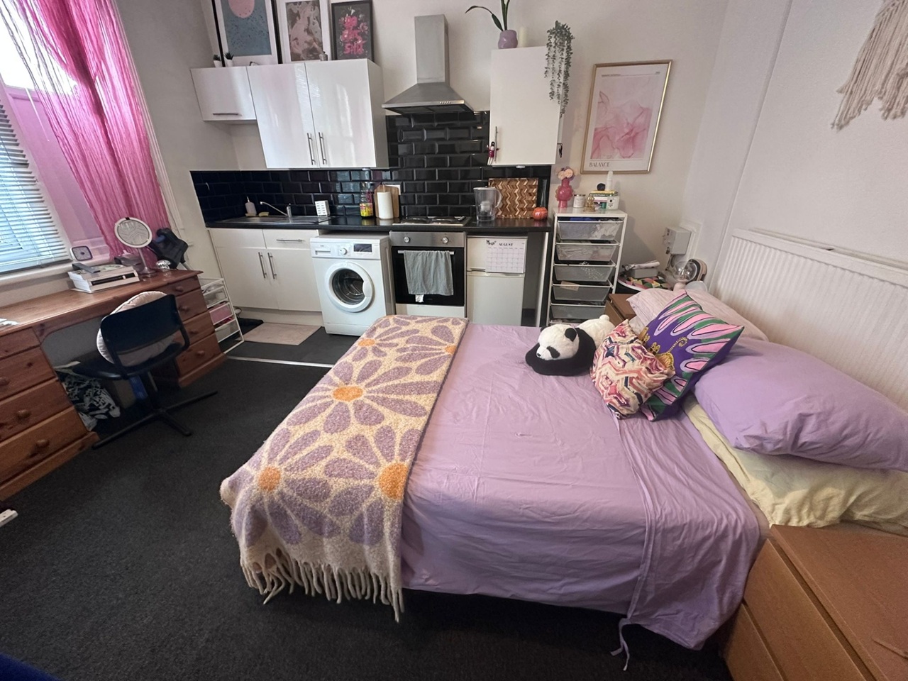 Studio Flat, Gordon Avenue, SO14