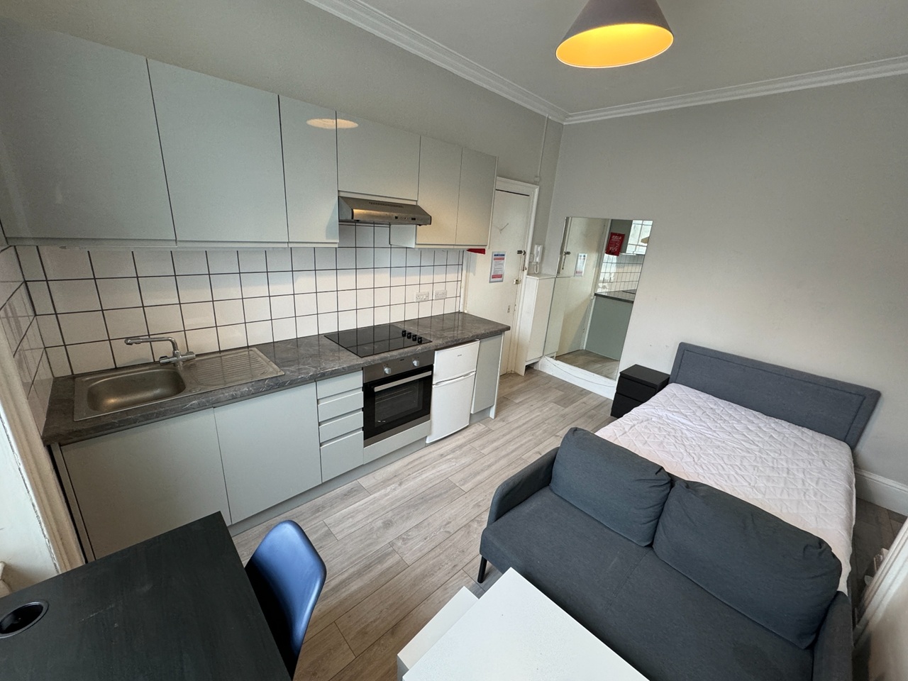 Studio Flat, Norfolk Square, BN1