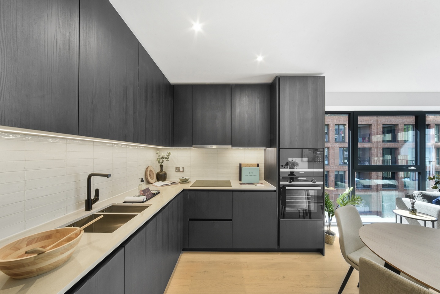 2 Bed Flat, Heygate St, SE17 photo 5