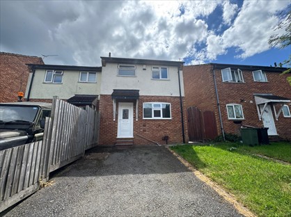 2 Bed Semi-Detached House, Malham Way, LE2
