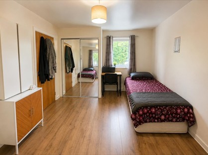 Room in a Shared House, Chamberlain Close, IG1