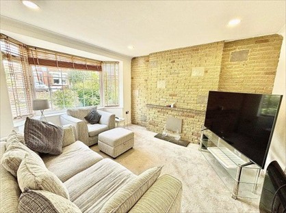 4 Bed Detached House, Leicester Road, E11
