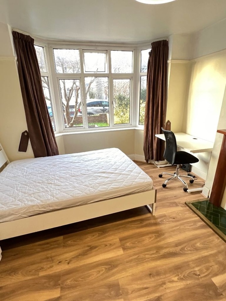 Room in a Shared House, Kipling Road, BS7