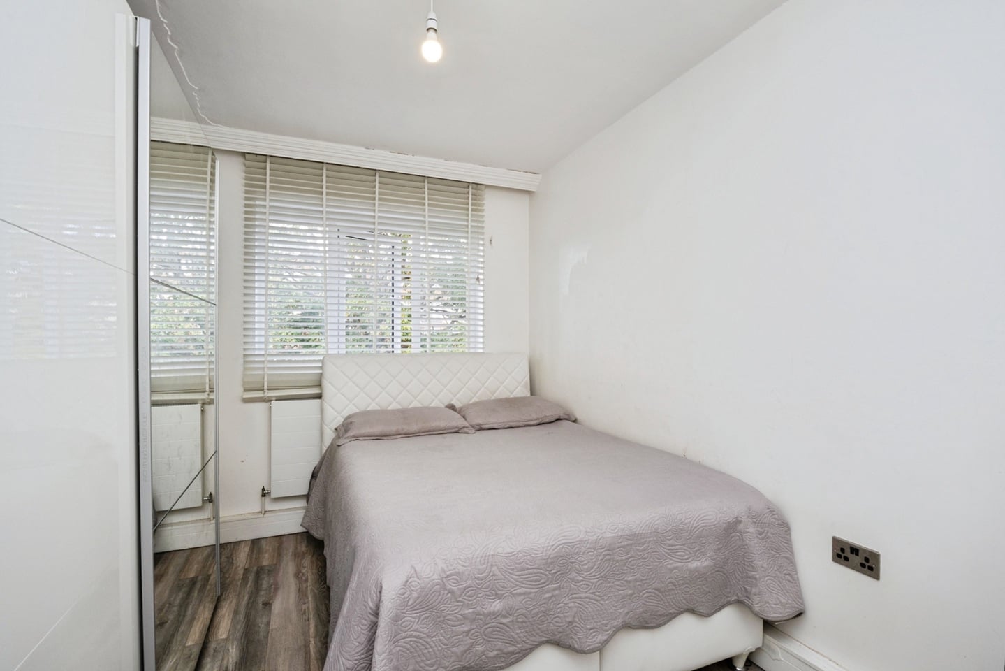 2 Bed Flat, Rutland Road, E9 photo 5