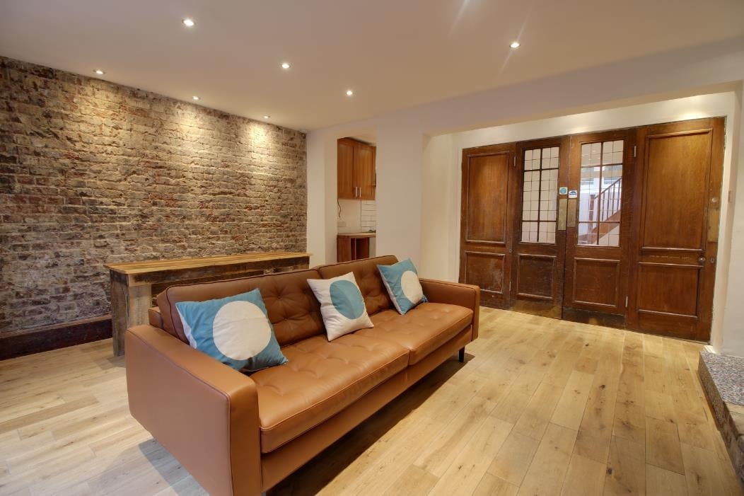 1 Bed Flat, Eversholt St, NW1 photo 2