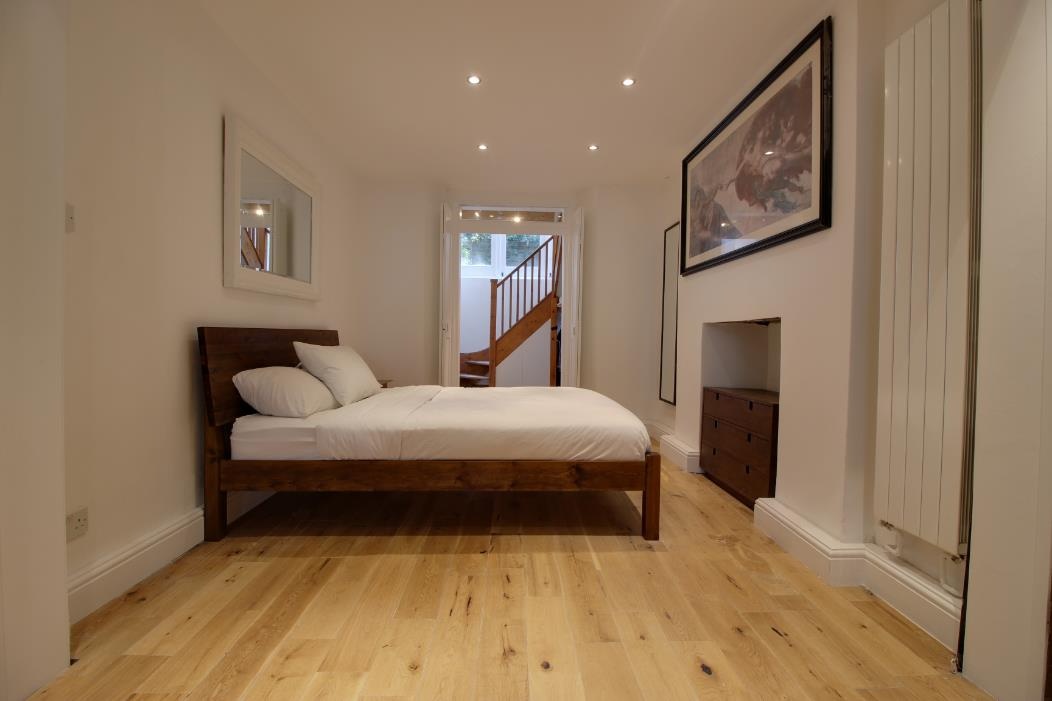 1 Bed Flat, Eversholt St, NW1 photo 4