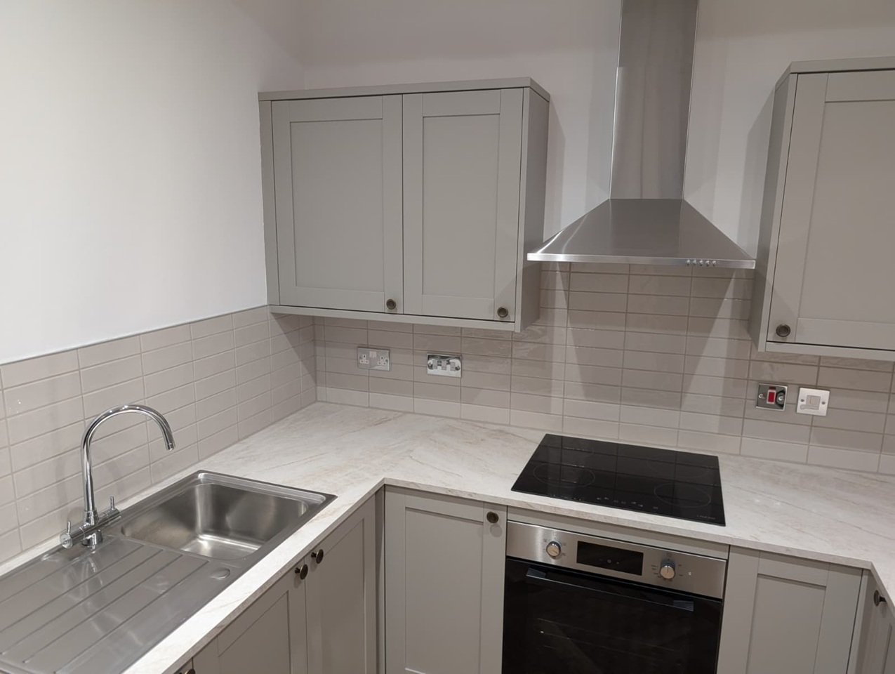 1 Bed Flat, Eastgate, LS2 photo 4