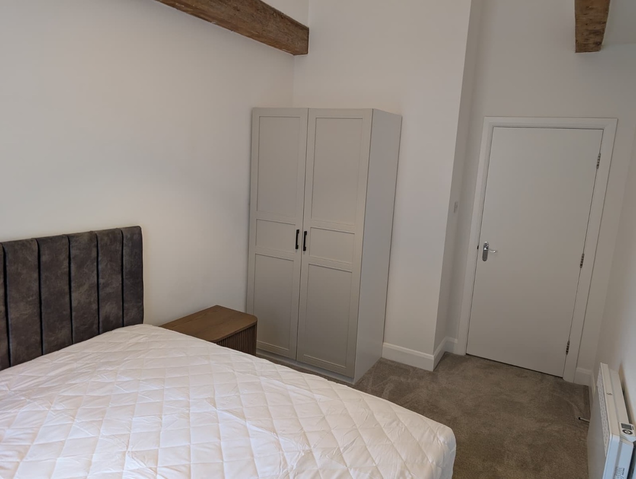 1 Bed Flat, Eastgate, LS2 photo 5