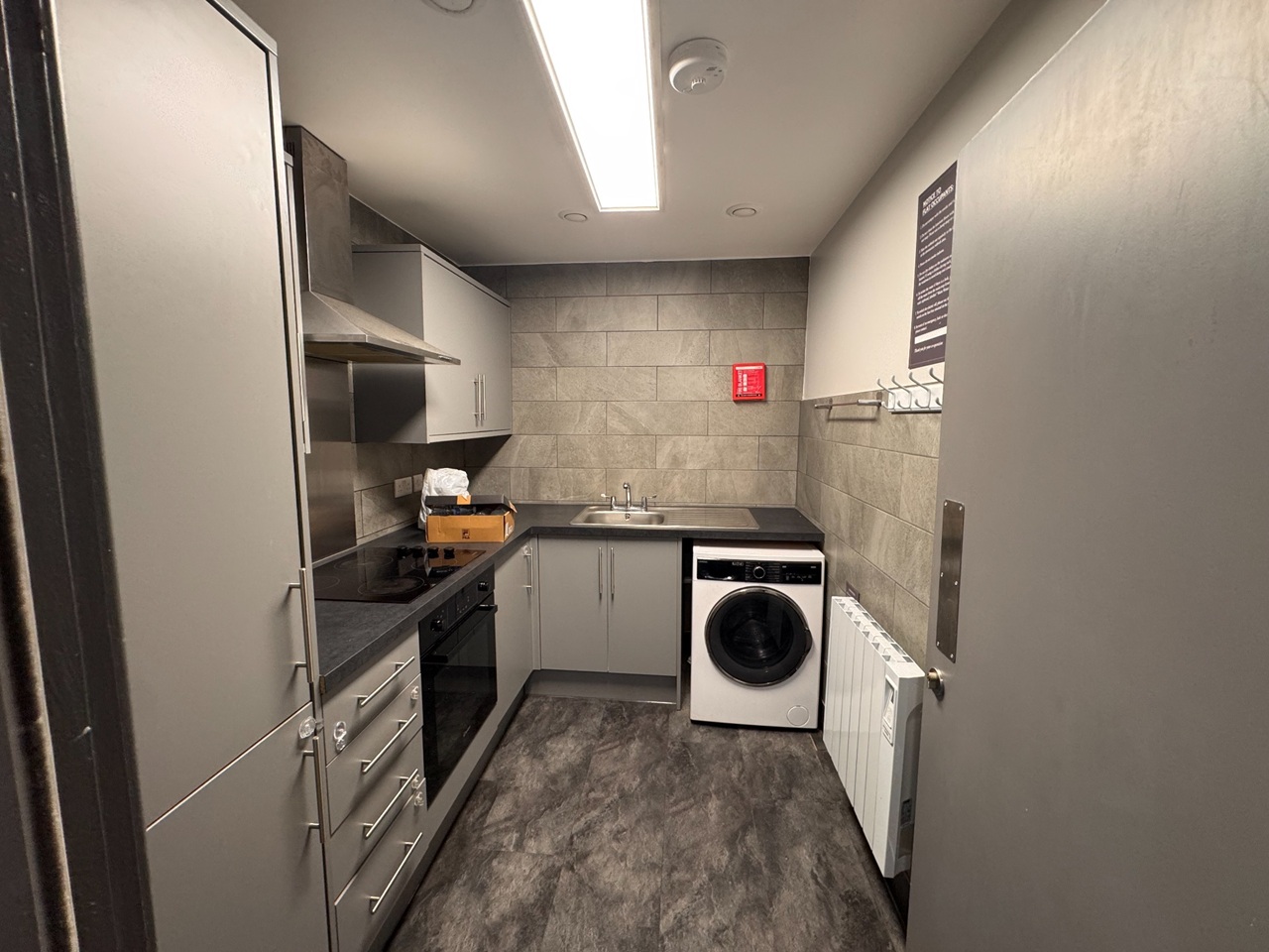 1 Bed Flat, Thornhill Road, B11 photo 2
