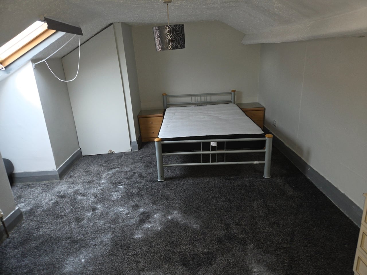 Room in a Shared House, Steward St, B18