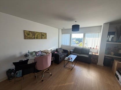 Room in a Shared Flat, Madison Court, M50