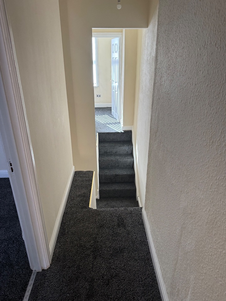 2 Bed End Terrace, Slack Lane, DE22 photo 3