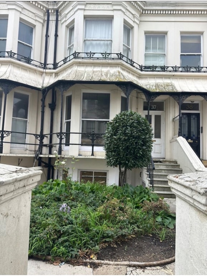 Studio Flat, Sillwood Road, BN1