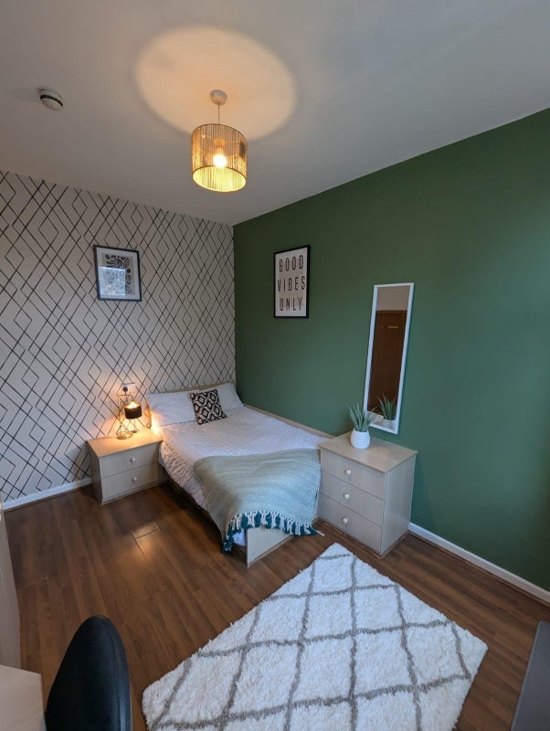 Room in a Shared House, Holly Bank, LS6