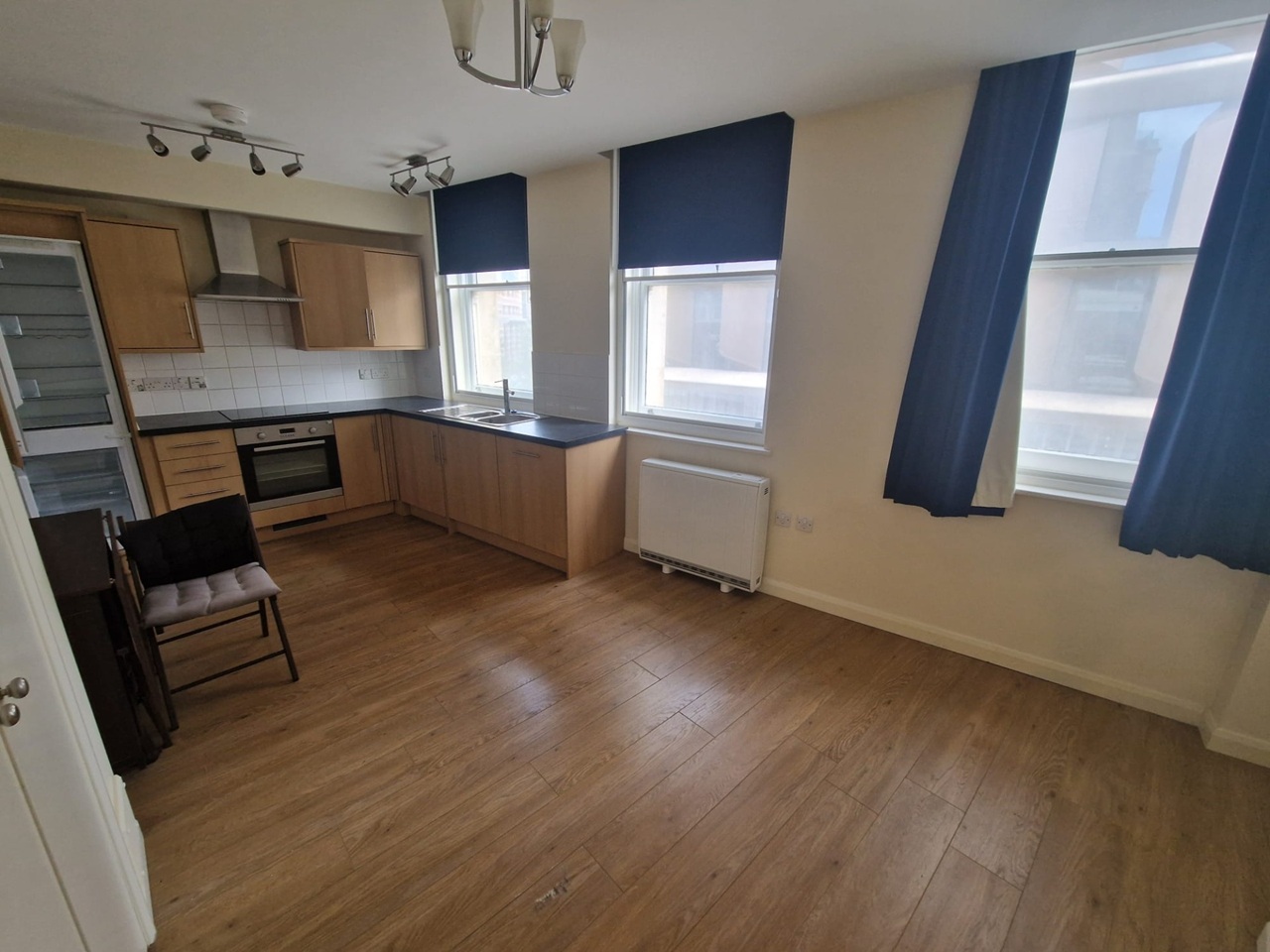 1 Bed Flat, Cannon St, EC4N photo 2