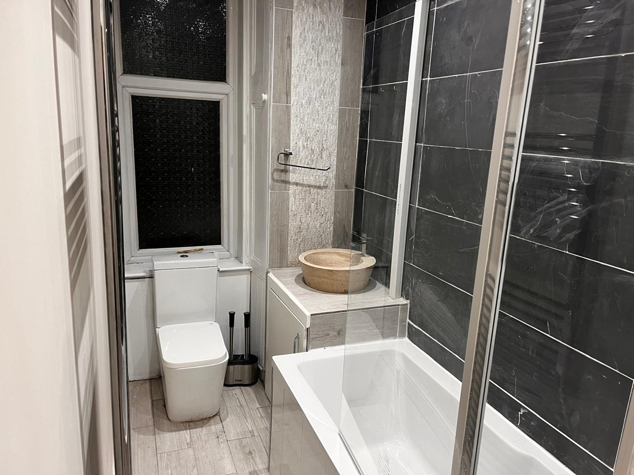 4 Bed Flat, Clifford St, G51 photo 2