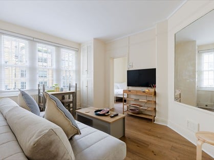 1 Bed Flat, Marshall St, W1F