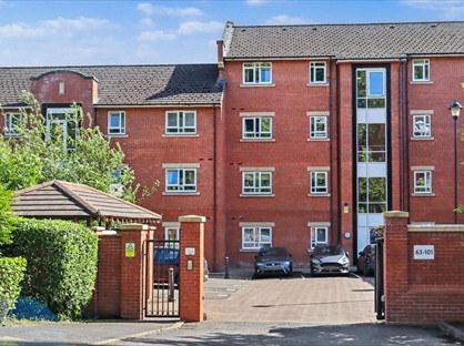 2 Bed Flat, Mill Green, CW12
