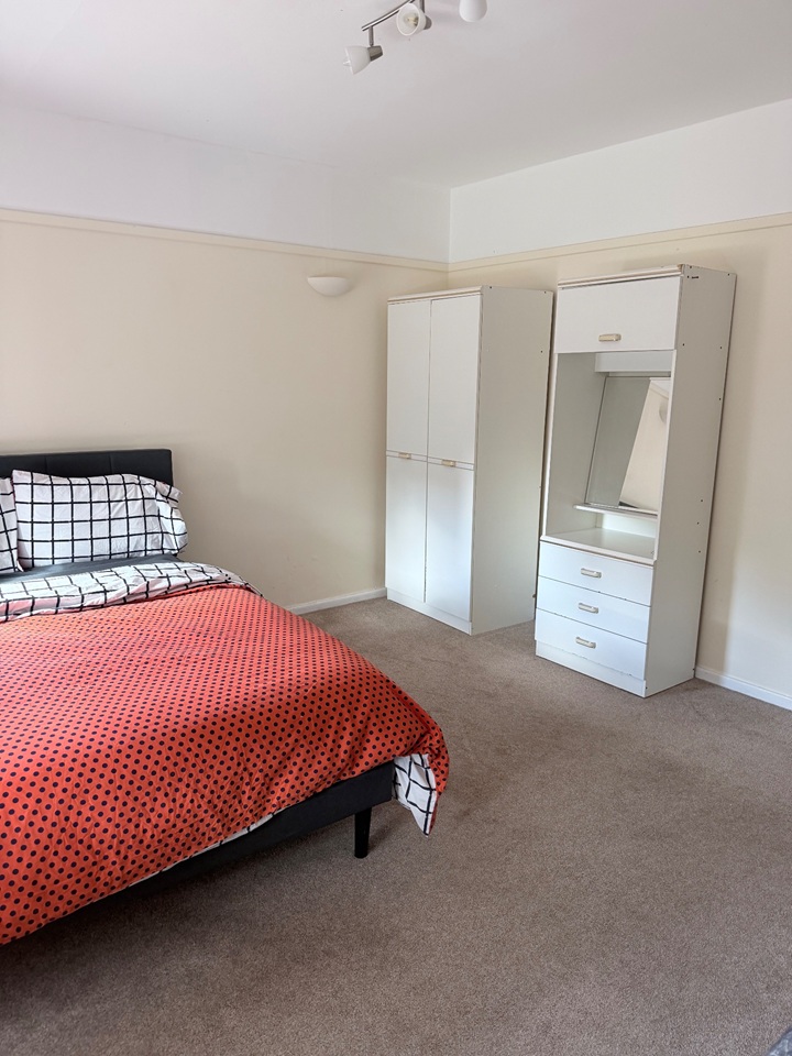 Room in a Shared House, Netherhall Way, CB1 photo 3