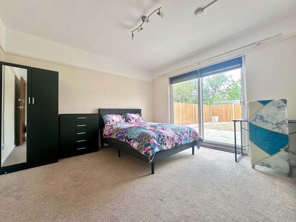 Room in a Shared House, Netherhall Way, CB1 photo 5
