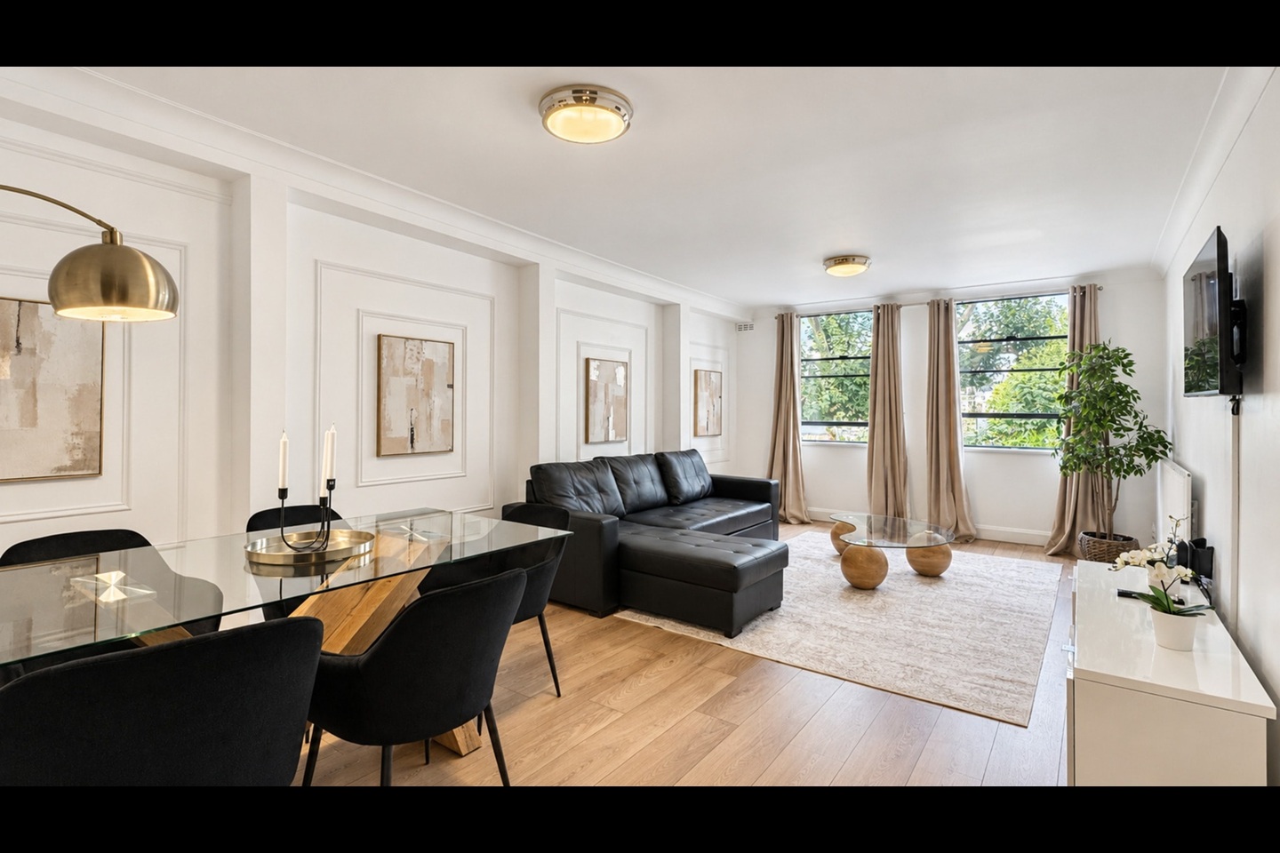 2 Bed Flat, Queensborough Terrace, W2