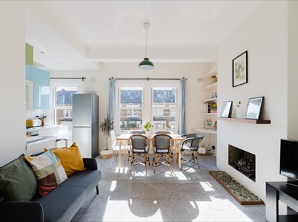 3 bed flat/apartment for rent in Camden