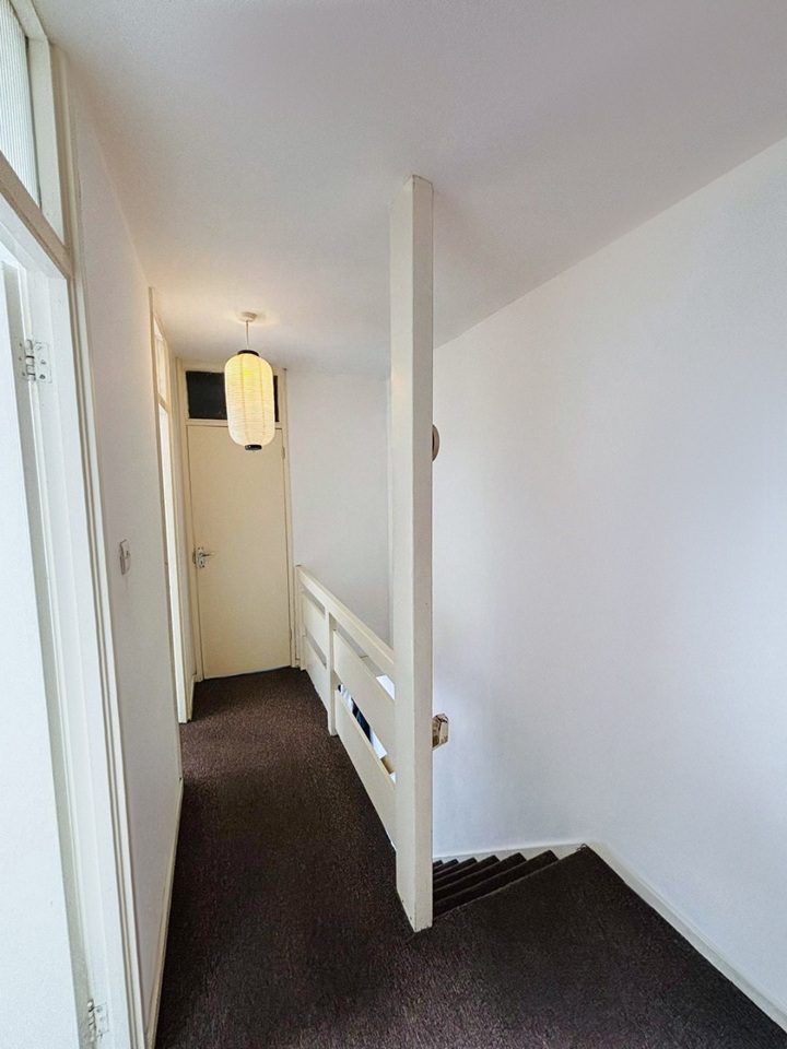 Room in a Shared Flat, Guildford Road, SW8 photo 4