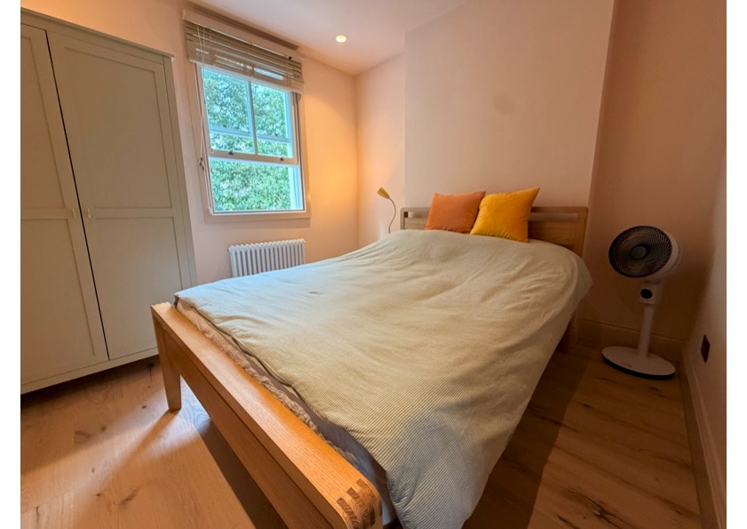 2 Bed Flat, Pemberton Gardens, N19 photo 5