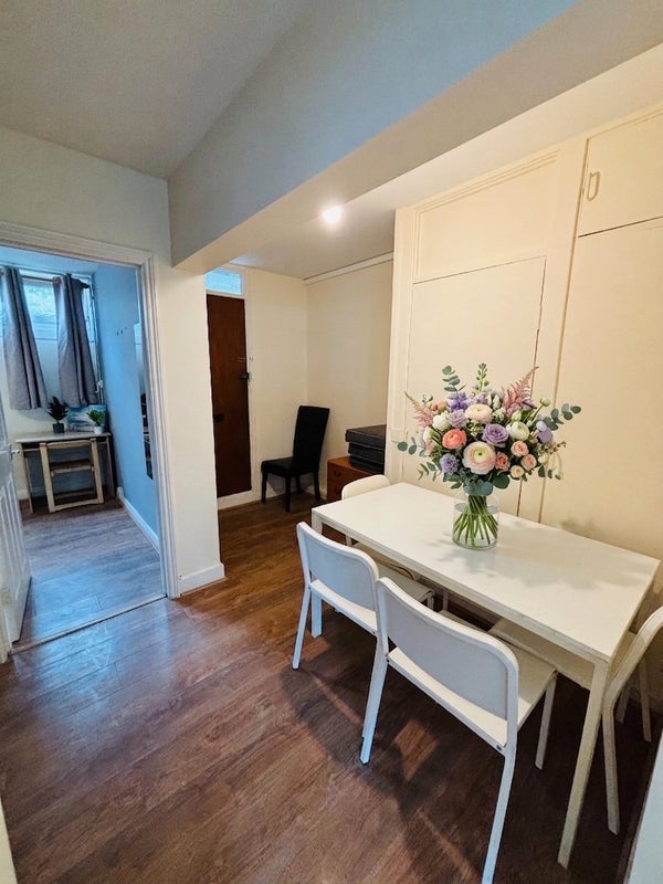 Room in a Shared Flat, Thomas Baines Road, SW11 photo 4