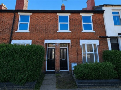 2 Bed Terraced House, Goldthorn Road, WV2