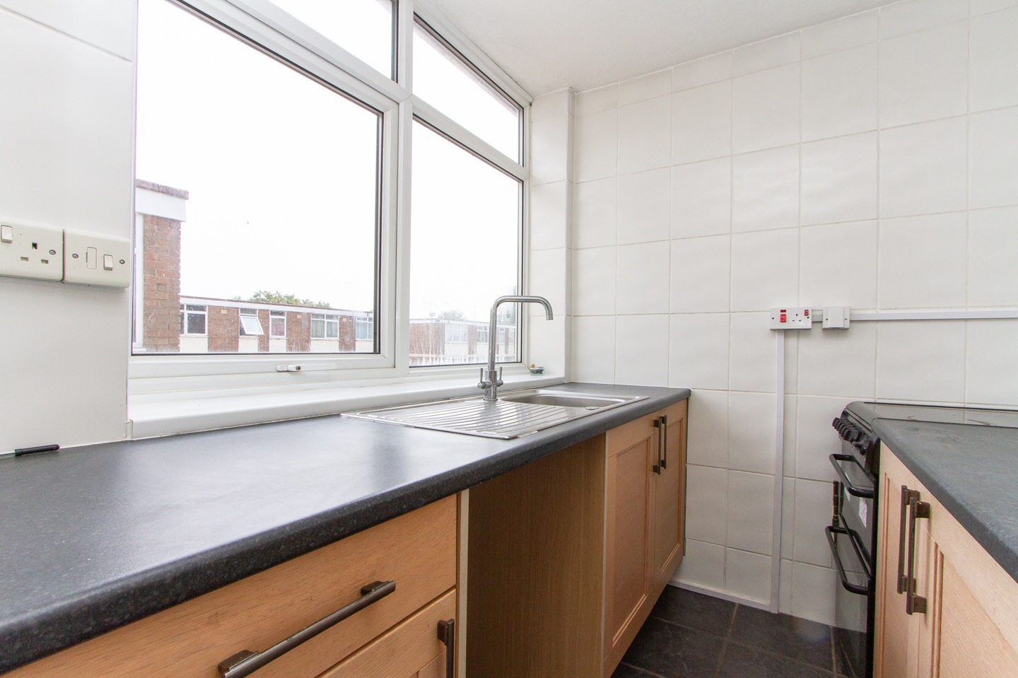 2 Bed Flat, Culworth Court, CV6 photo 2