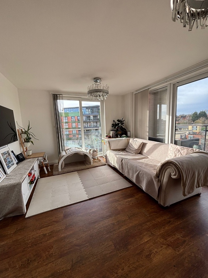 2 Bed Flat, Mason Way, B15