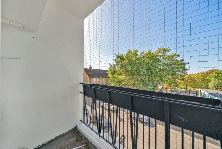 2 Bed Flat, Swiss Cottage, NW6 photo 3
