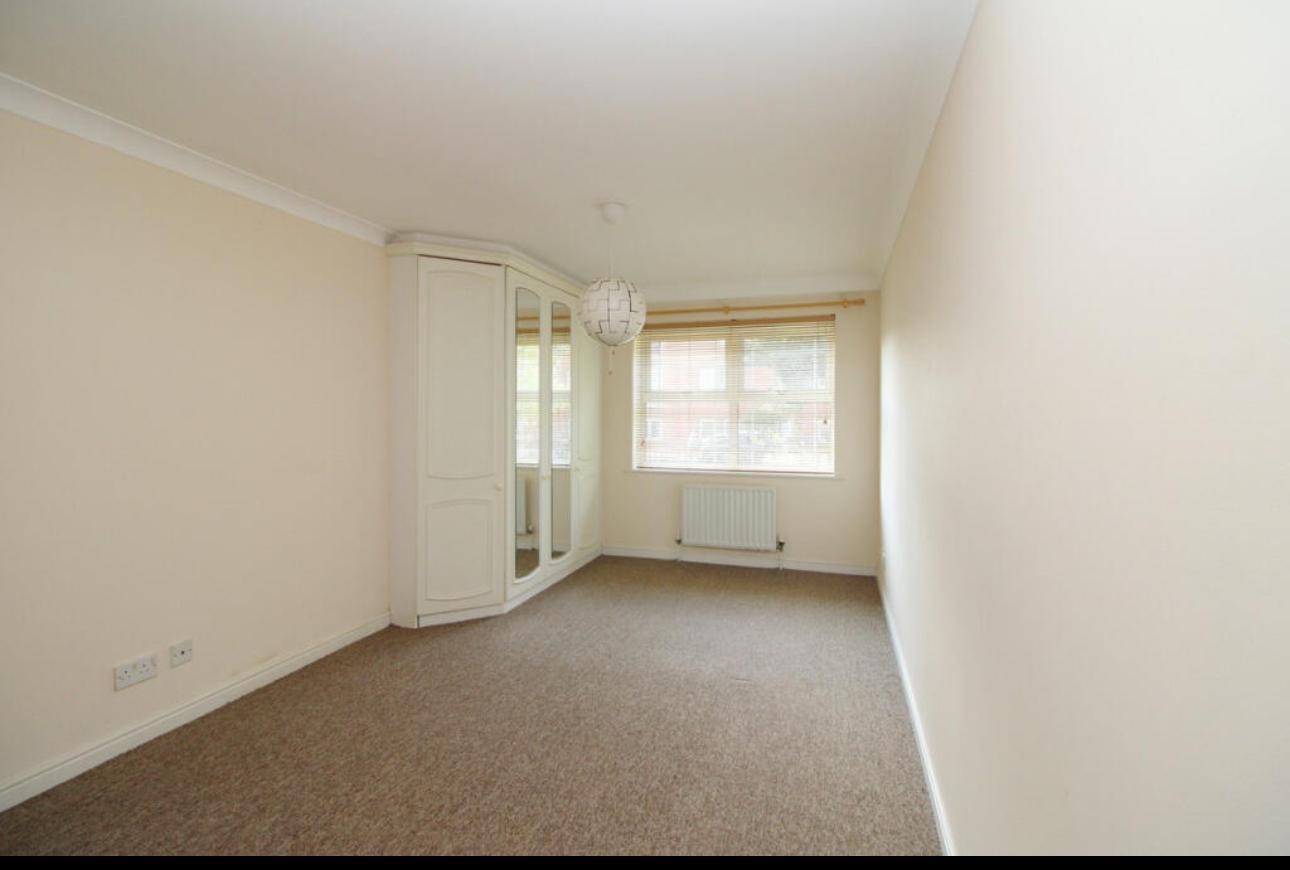 Room in a Shared Flat, Petworth House, BN3 photo 4
