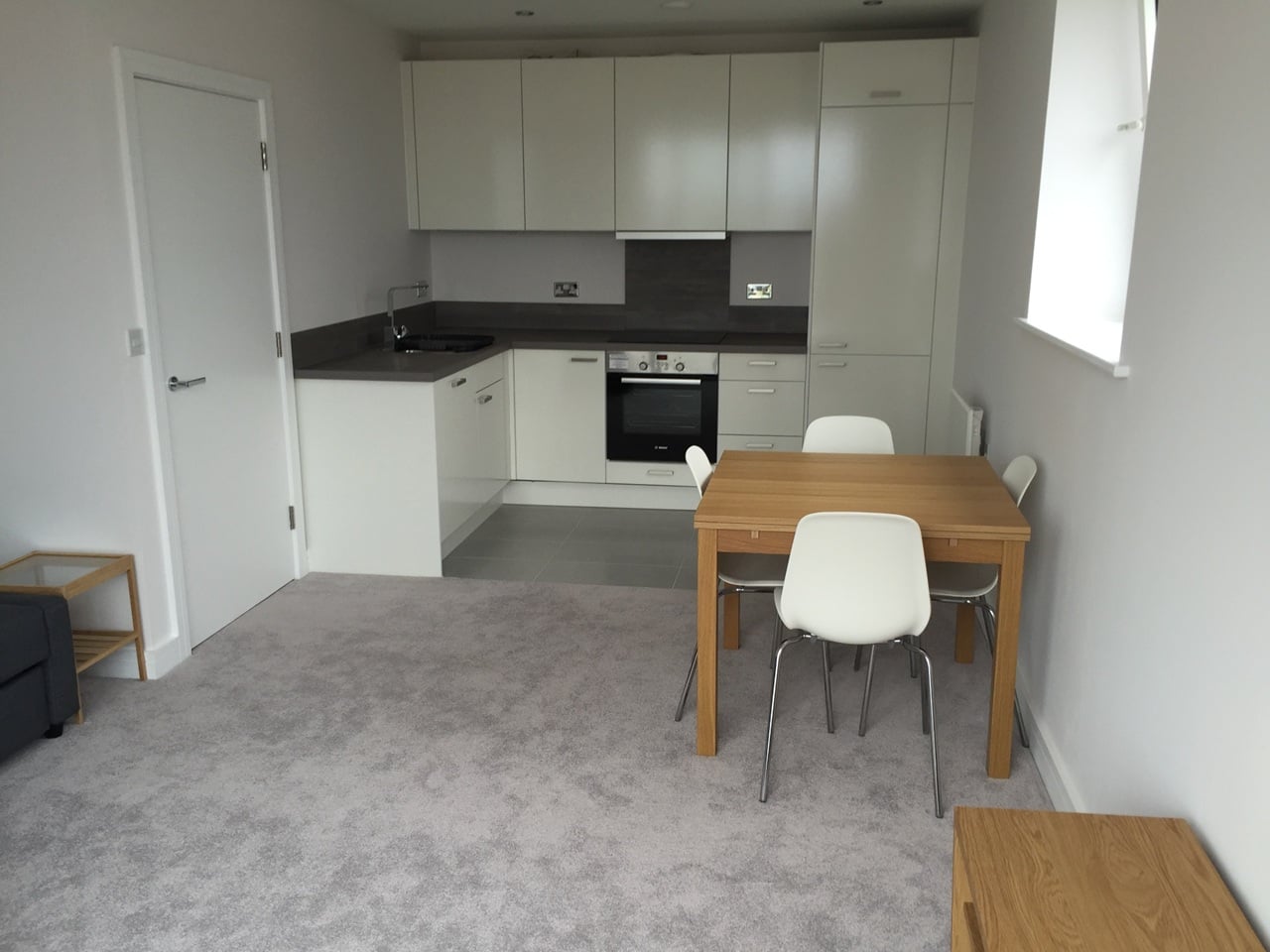 1 Bed Flat, Skylark House, RG2