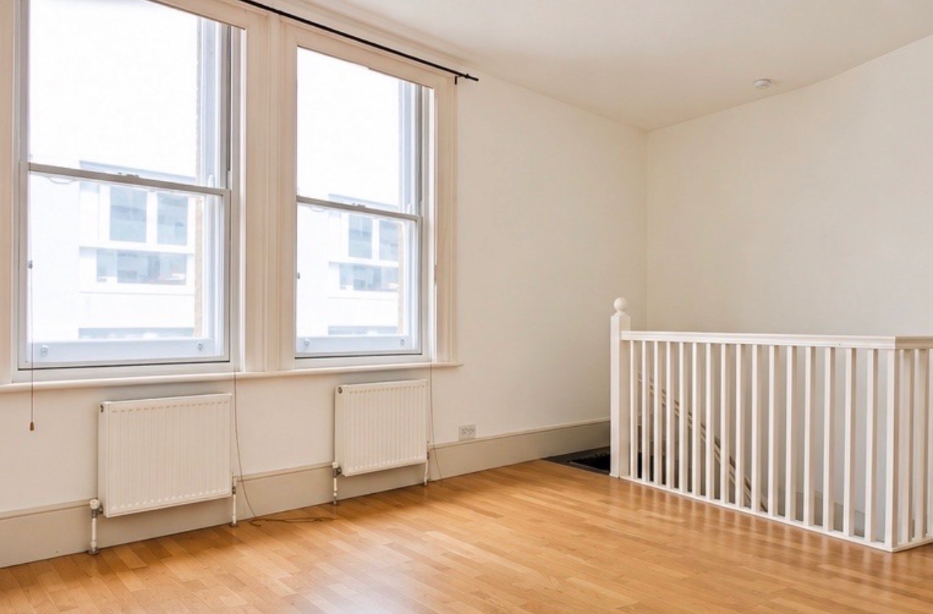 1 Bed Flat, Hackney Road, E2 photo 5