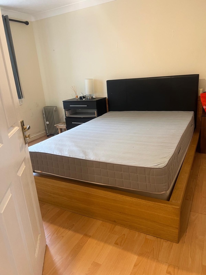 Room in a Shared Flat, Kendrick Court, SE15