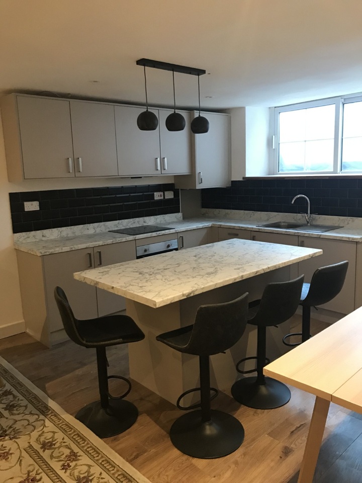 Room in a Shared Flat, Lydgate Lane, S10