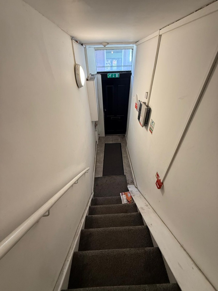 1 Bed Flat, Bedminster, BS3 photo 3