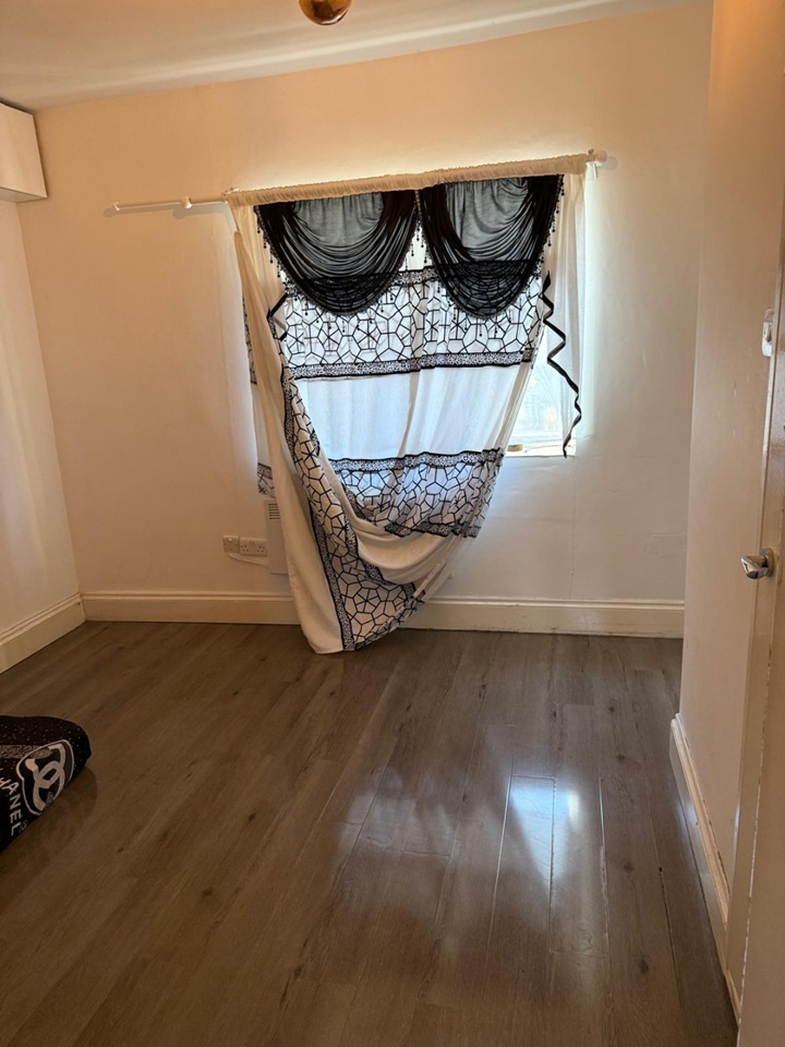 1 Bed Flat, Bedminster, BS3 photo 5