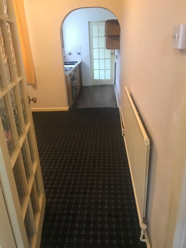 2 Bed Terraced House, Harold St, LE2 photo 2