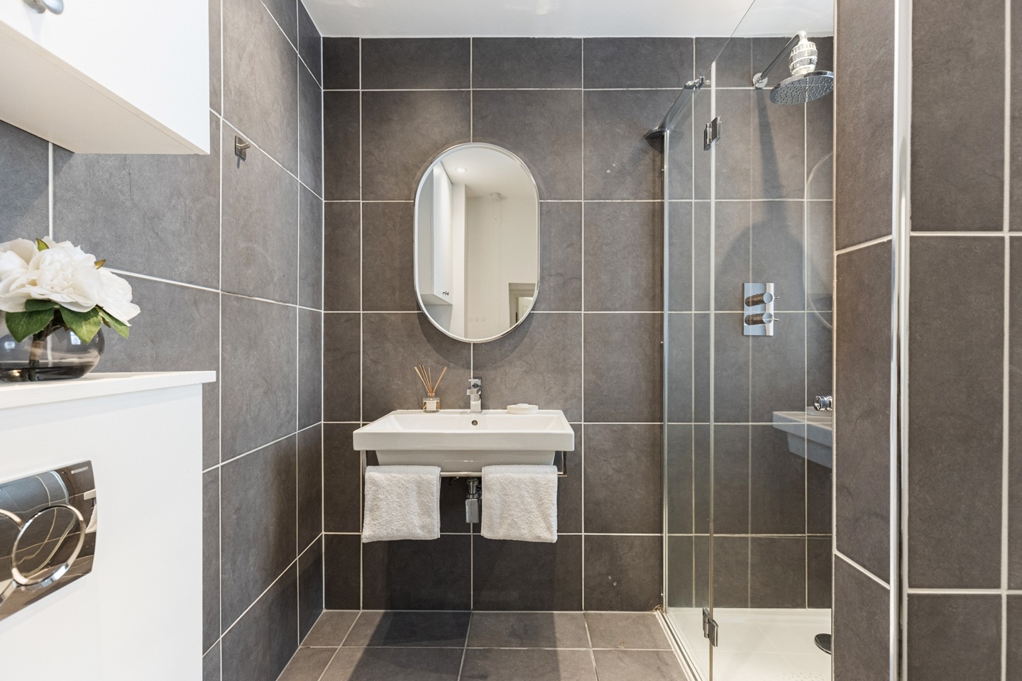 2 Bed Flat, Princess Road, NW1