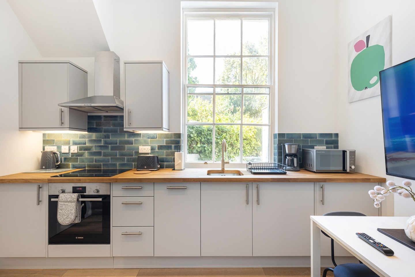 2 Bed Flat, Princess Road, NW1 photo 5