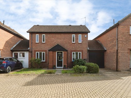 4 Bed Detached House, Downland, MK8