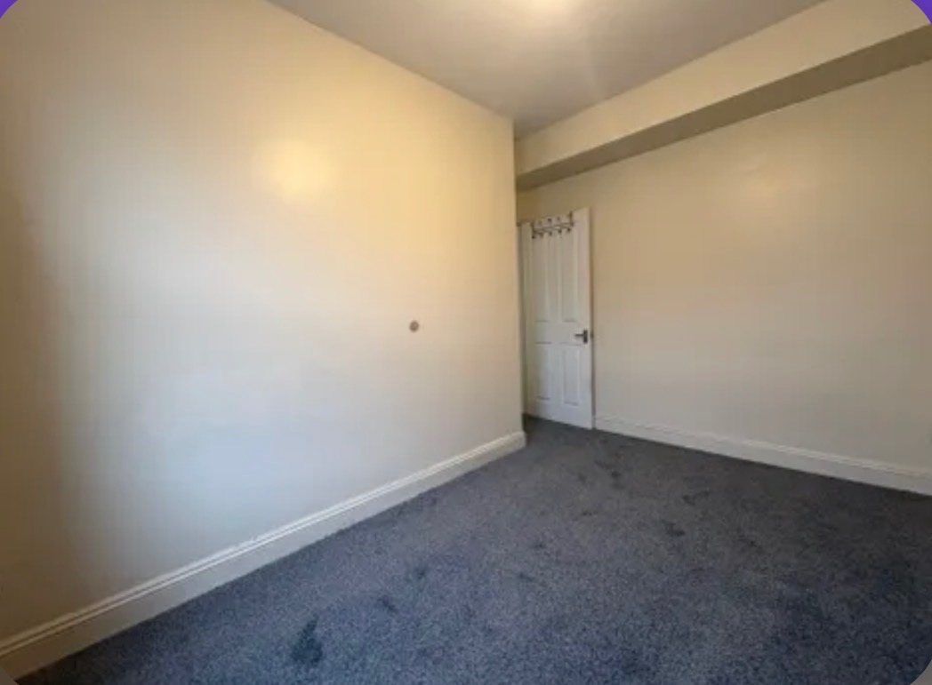 3 Bed Flat, Graham Road, E8 photo 3