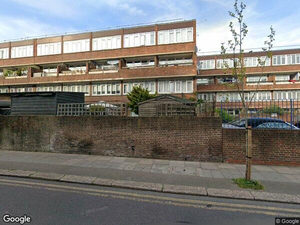 Room in a Shared Flat, Carey Gardens, SW8