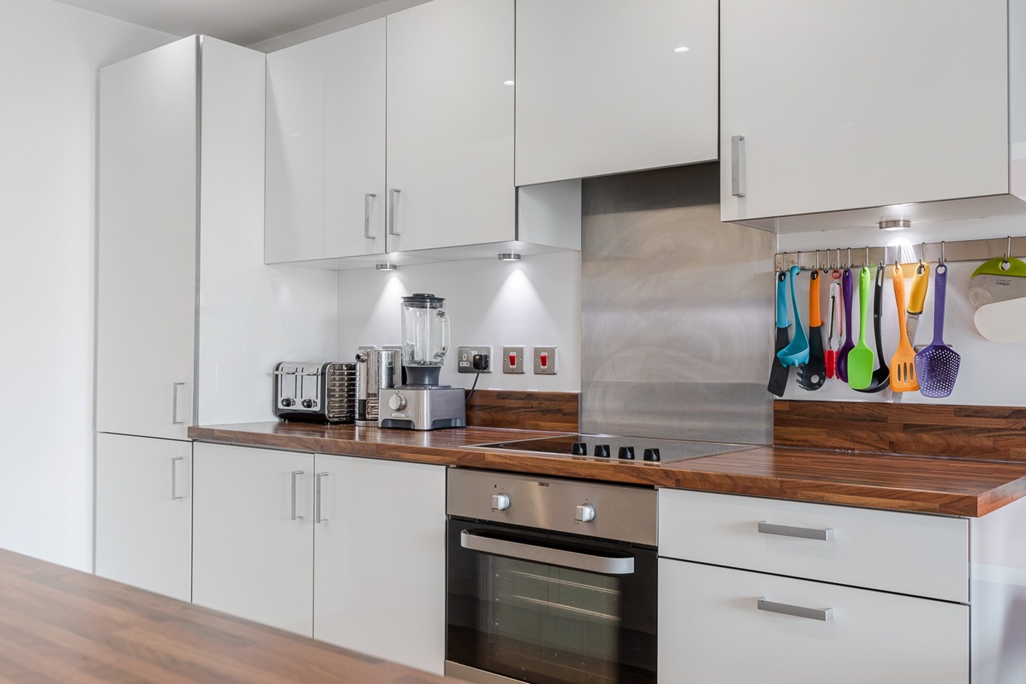 2 Bed Flat, Bevenden St, N1 photo 5