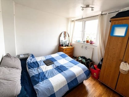 Room in a Shared Flat, Lilburne Court, SW15