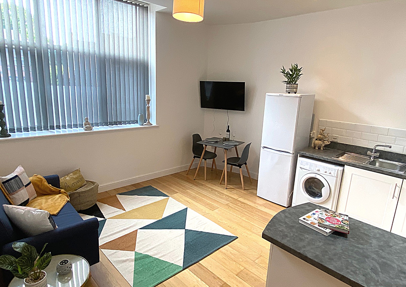 1 Bed Flat, Nugent Street, LE3 photo 2