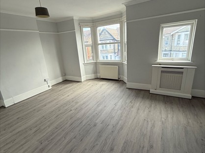 Room in a Shared House, Quadrant Road, CR7